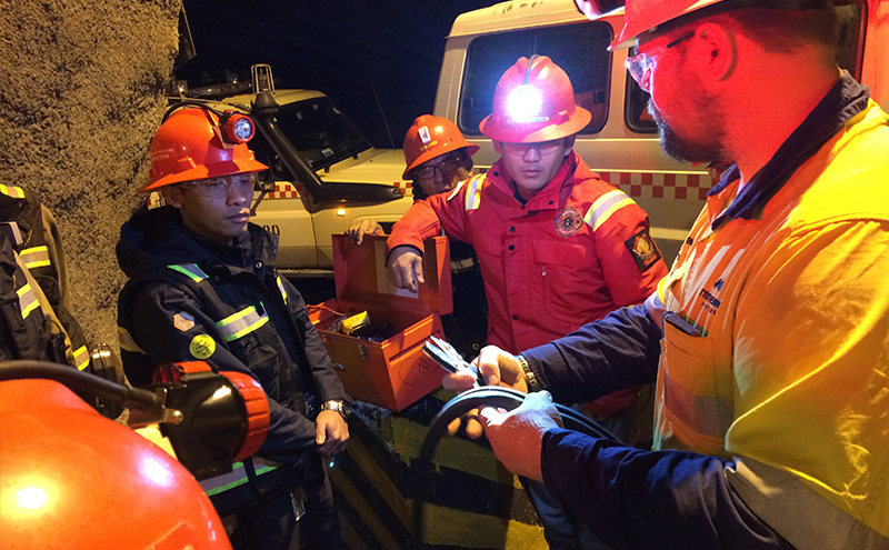 minearc-systems-Underground ERTs Undergo Refuge Chamber Service Training-refuge-chamber-service-training
